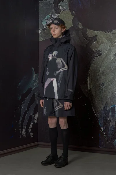 Look 37